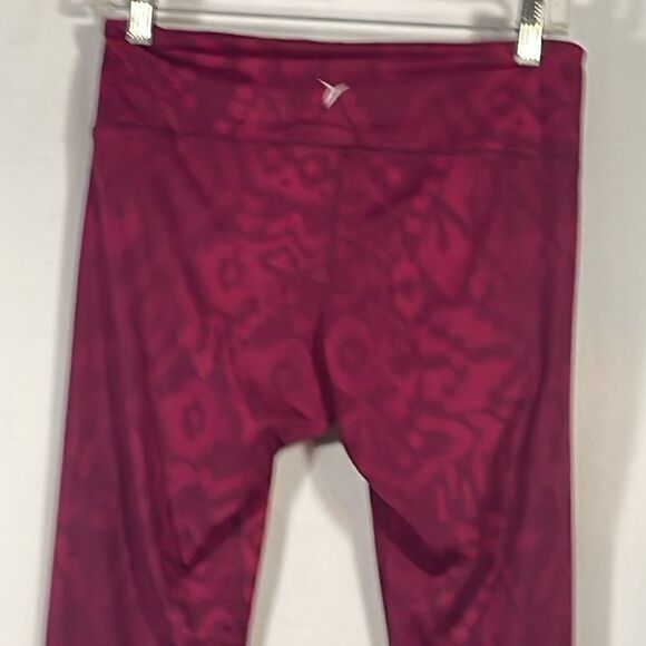 Old navy Athletic leggings - Picture 6 of 7